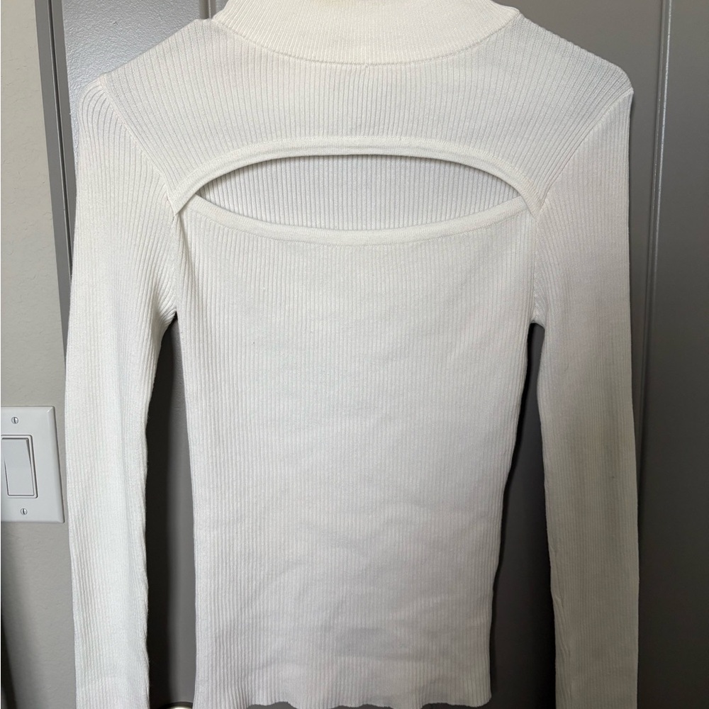 Forever 21 White Cutout Ribbed Long Sleeve Top